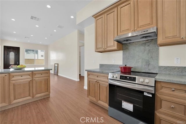 Building Photo - 320 S Lincoln Ave