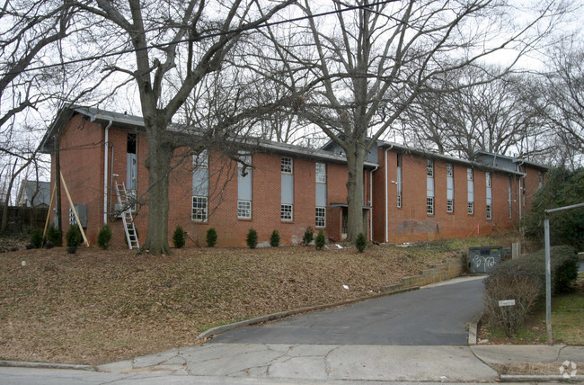 Primary Photo - Euclid Flats