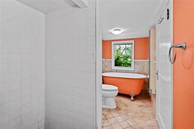 Building Photo - 60 26th St NW