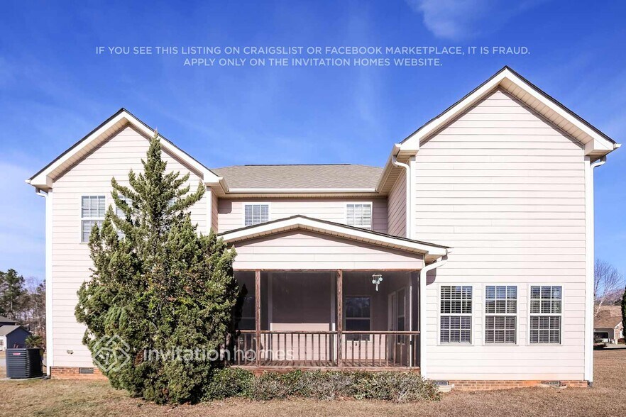 Building Photo - 15 Sun Tree Ln