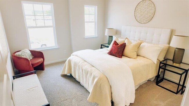 Building Photo - 85 Professional Pl