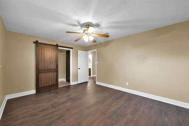 Building Photo - 29103 Raestone St