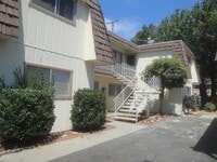 Building Photo - ora211