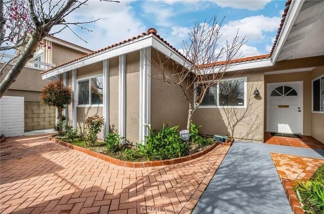 Building Photo - 6781 Bridgewater Dr