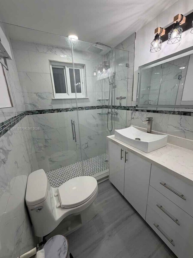 Building Photo - Southwest 96th Avenue, Miami, FL 33165 - 3 BR 2 BA single-family home