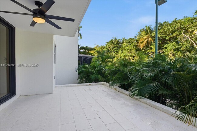 Building Photo - 101 Ocean Ln Dr