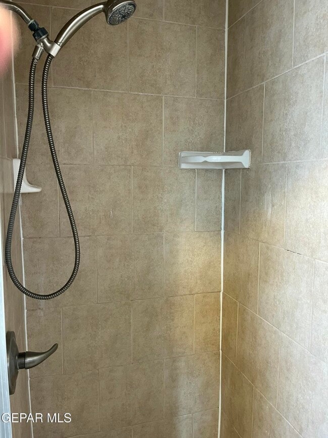 Building Photo - 2601 Jefferson Ave