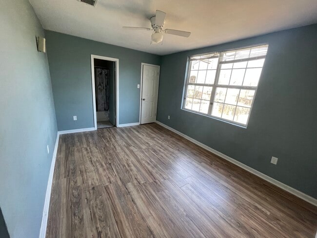 Bedroom - 3315 King Bradford Dr