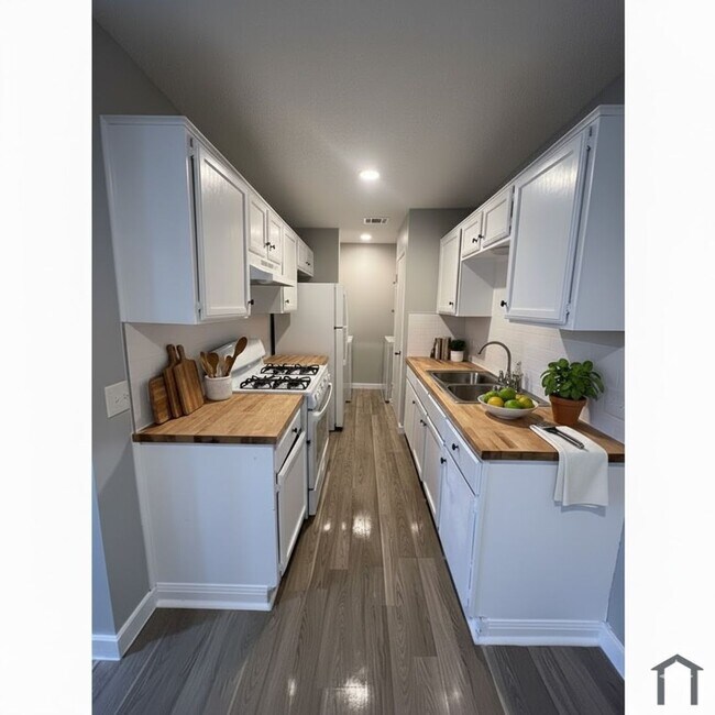 Building Photo - 307_MH-21