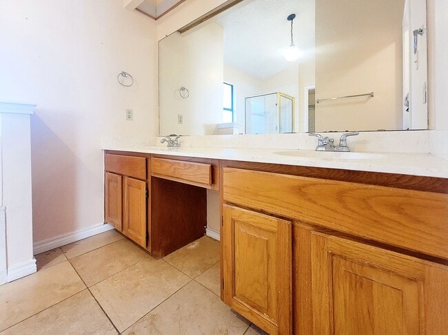 Building Photo - 8708 Coastal Dr