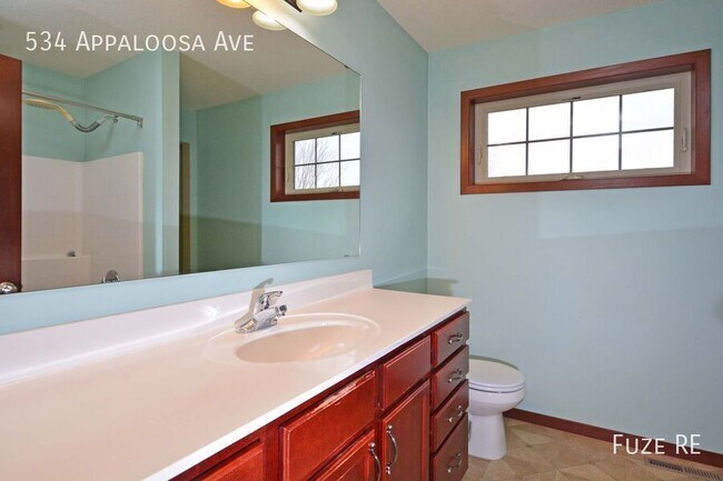 Building Photo - 534 Appaloosa Ave