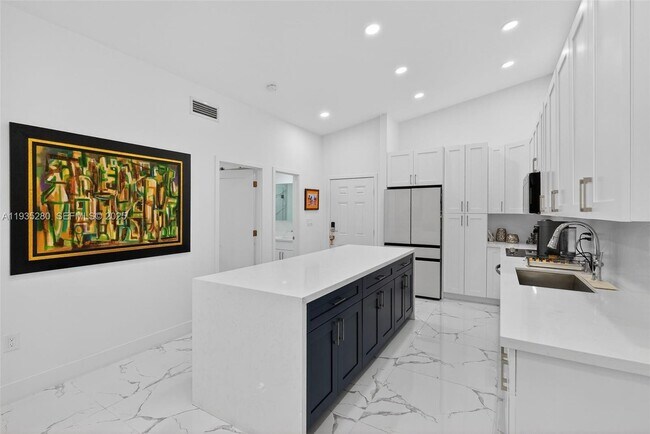 Building Photo - 4730 NW 102nd Ave