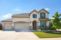 Building Photo - 10021 Farmland Dr