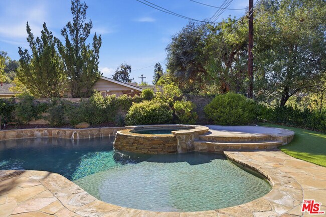 Building Photo - 4305 Coquette Pl