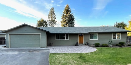 Building Photo - Ranch Style Northeast Bend 3 BR - 2 BA