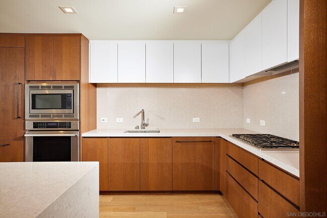 Building Photo - 1388 Kettner Blvd