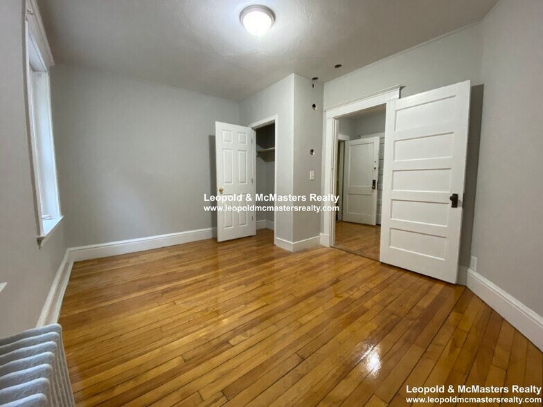 Building Photo - 234 South St