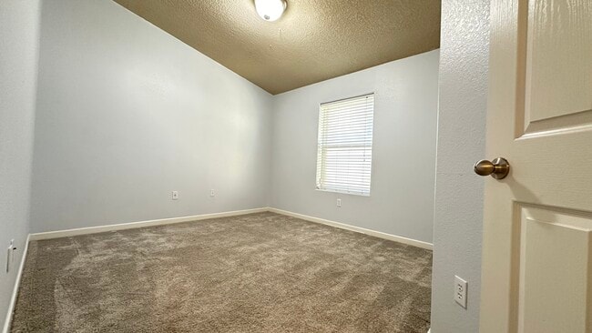 Building Photo - 10516 Calle Merida NW