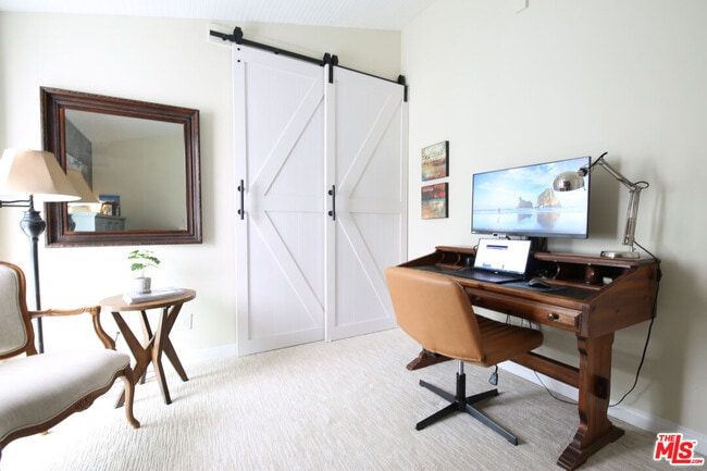 Building Photo - 603 S Prospect Ave