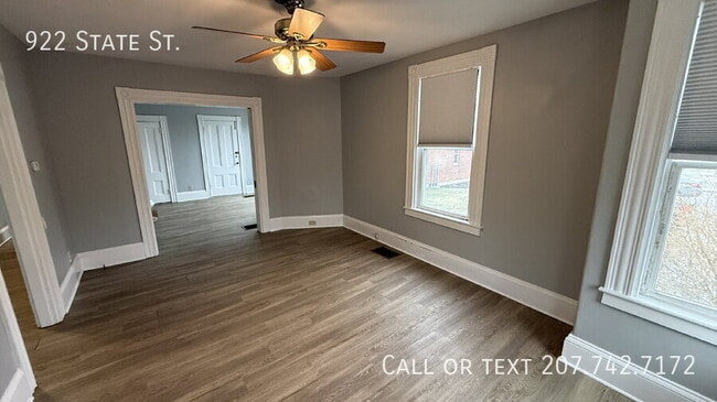 Building Photo - 922 State Street