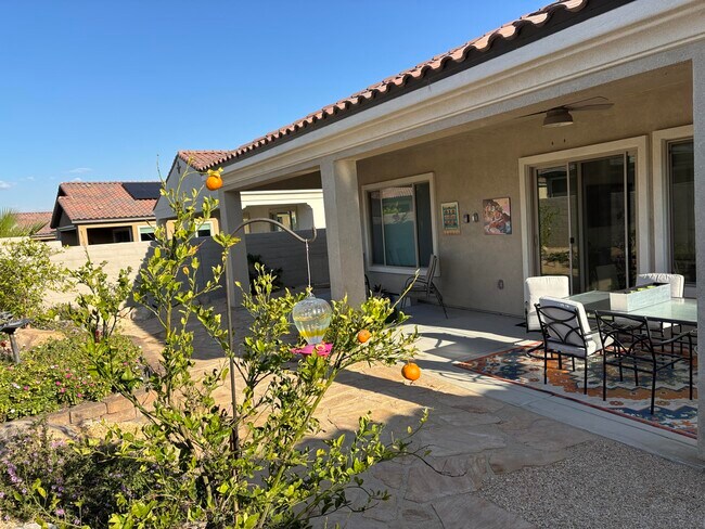 Building Photo - 46 Vintage