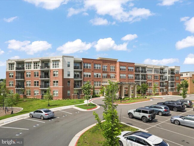 Primary Photo - 10755 Fairgrounds Dr