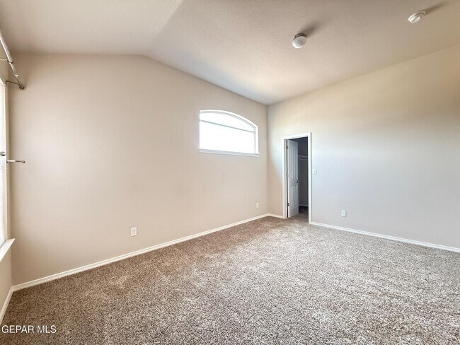 Building Photo - 6305 Rosa Gandara Pl