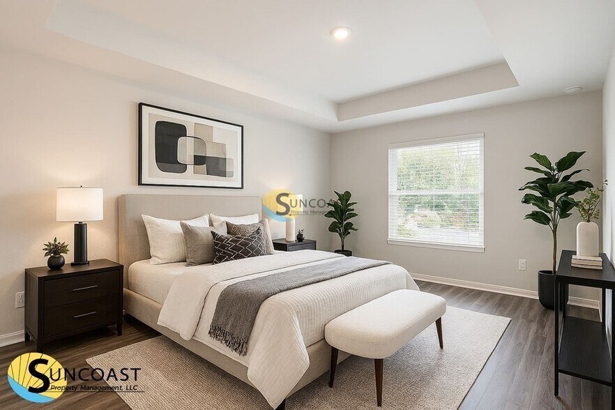 Building Photo - 303 Chiquita Blvd N