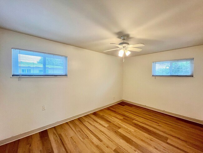Building Photo - 2 Bedroom La Mesa Duplex with Yard, In-Unit Laundry, and Garage!