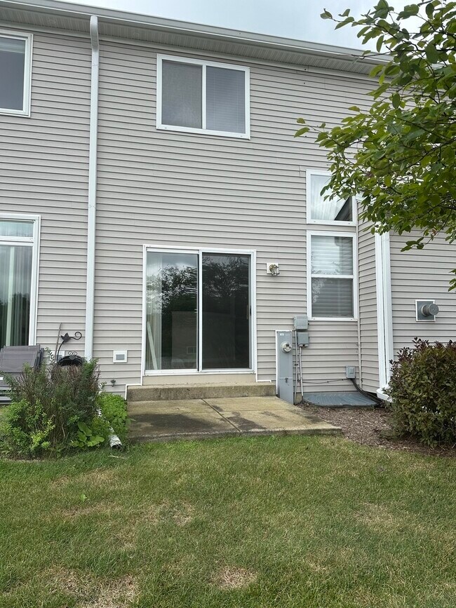 Building Photo - 764 Panorama Ct