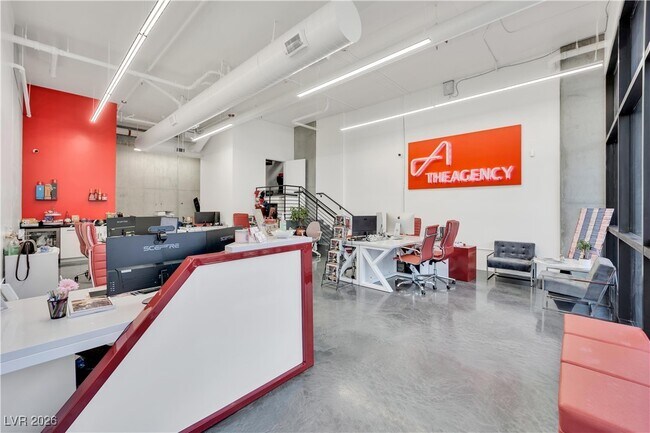 Building Photo - 353 E Bonneville Ave