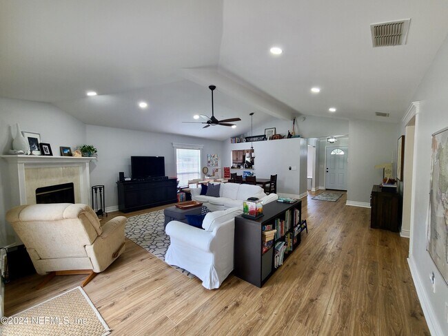 Building Photo - 1150 Nesting Eagles Ln