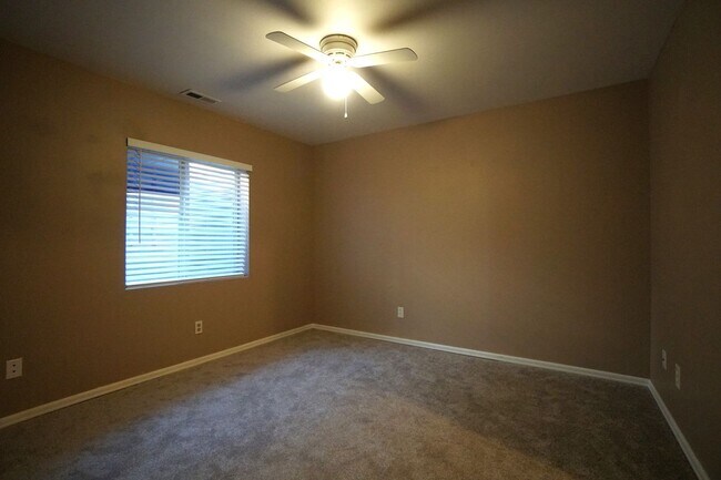 Building Photo - 3411 MacGregor Dr