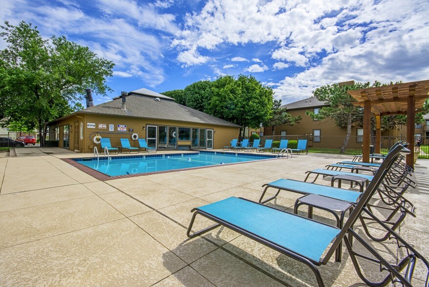 Countryside Village Apartments Moore, OK Apartment Finder