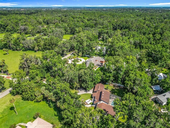 Building Photo - 4661 SW 7th Avenue Rd