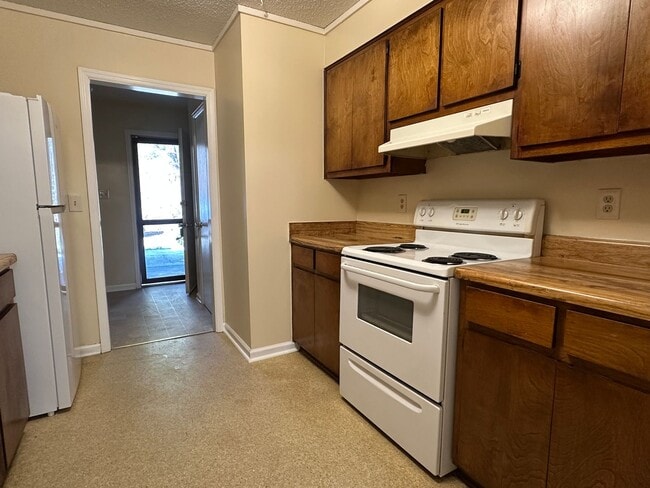 Building Photo - ~4613 Renee St