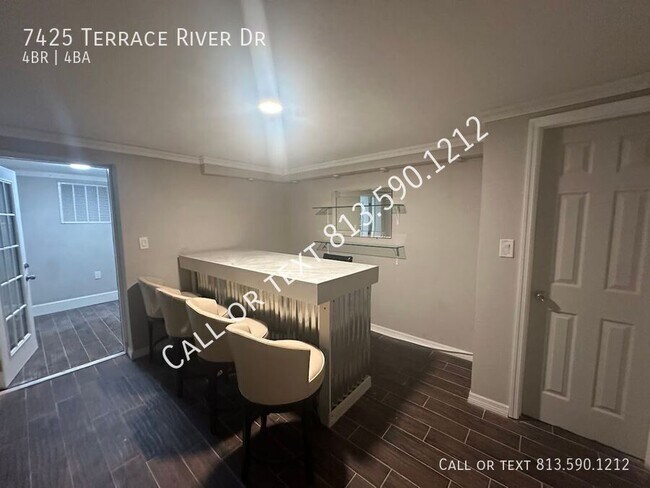 Building Photo - 7425 Terrace River Dr
