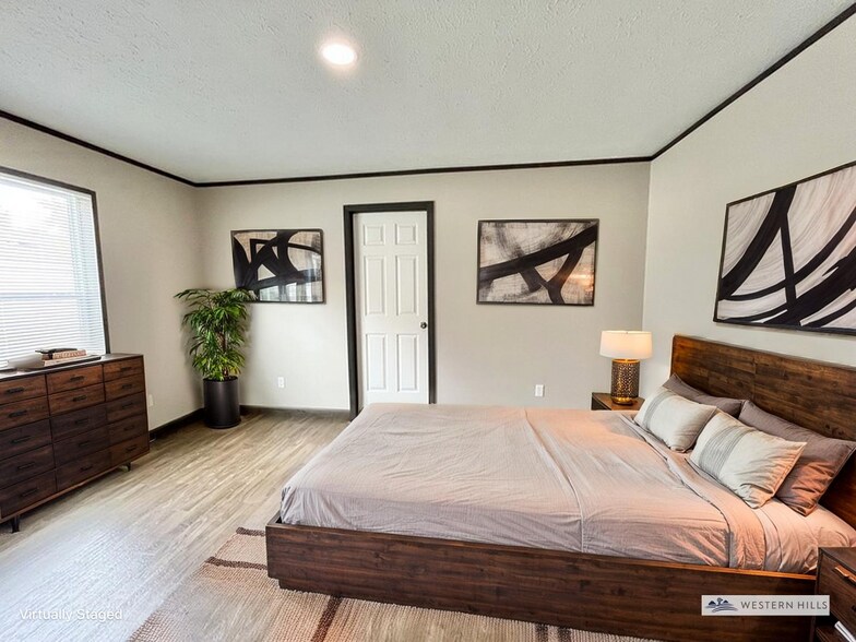 Primary Photo - 3701 2nd St