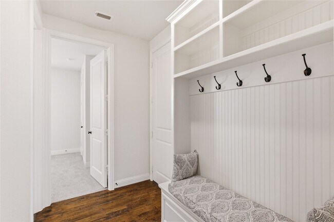 Building Photo - 4110 Maclin Dr