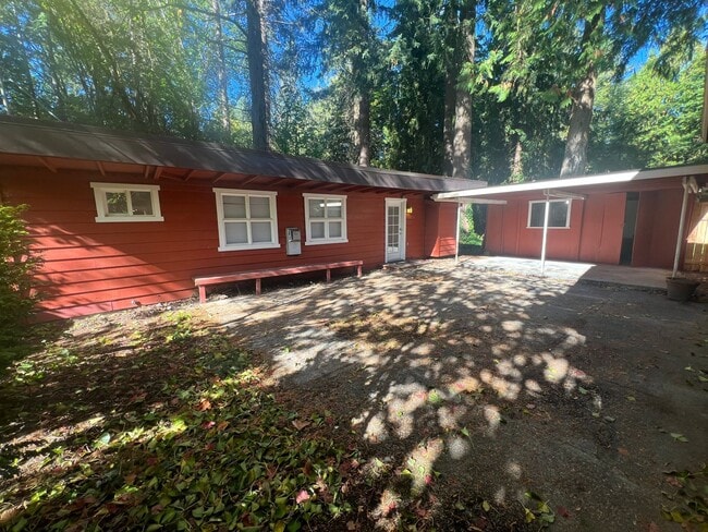 Primary Photo - 1220 Garrison Ave