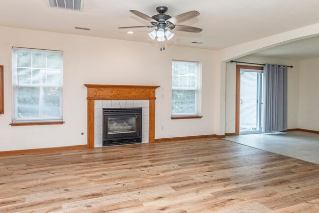 Building Photo - 3510 Berkshire