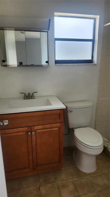 Building Photo - 1732 Mitten Terrace