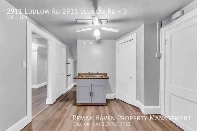 Building Photo - 2911 Ludlow Rd