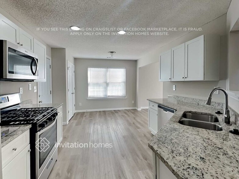 Building Photo - 3504 Devon Chase Rd