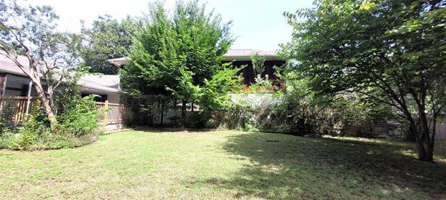 Building Photo - 204 Overhill Dr