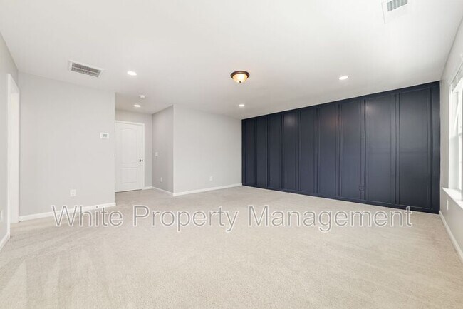Building Photo - 757 Garrett Green Way