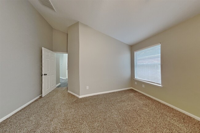 Building Photo - 14619 Becurtesy Ct