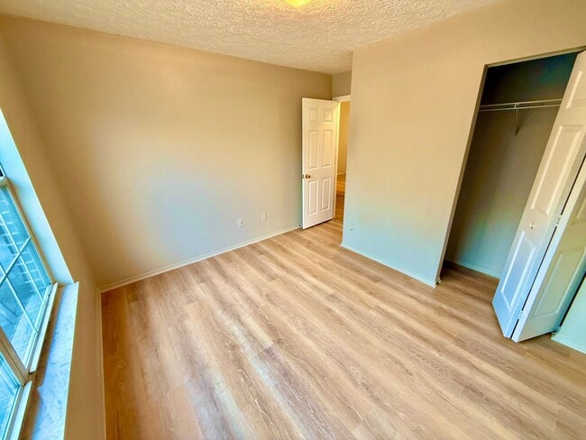 Building Photo - 2705 Beartooth Way