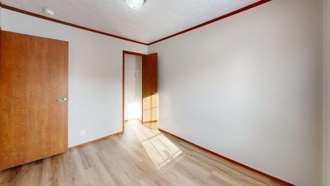 Building Photo - 129 American Ave