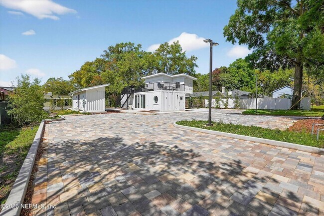 Building Photo - 8778 Waterfront Terrace